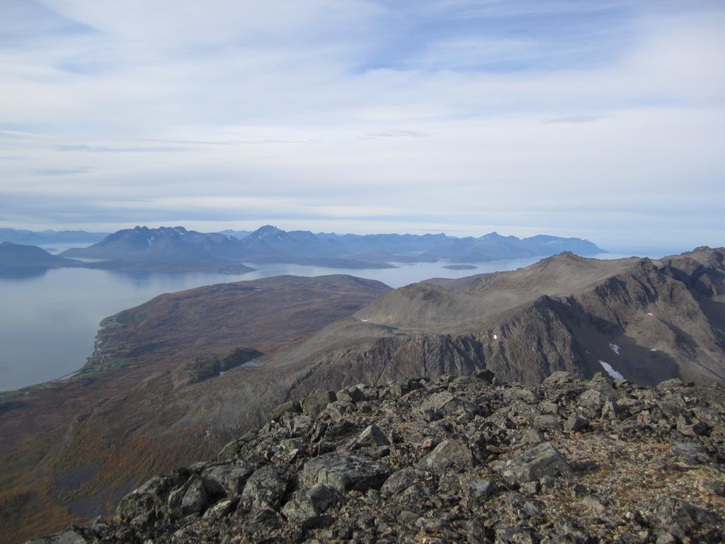 Utsikten Feriehus i Bakkeby Bagian luar foto