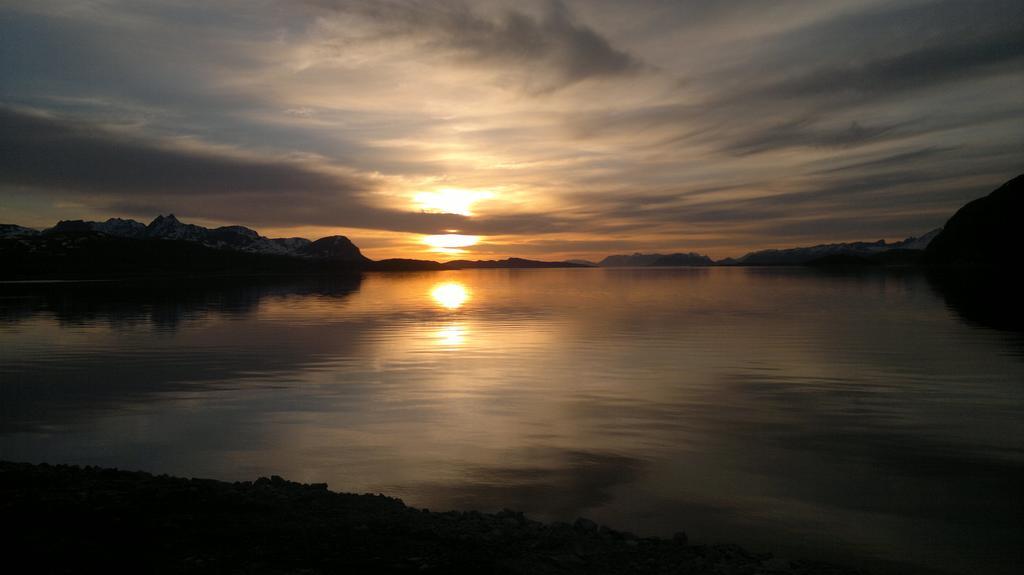 Utsikten Feriehus i Bakkeby Bagian luar foto